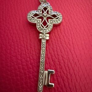 Silver Key Pendant with Diamonds 💎